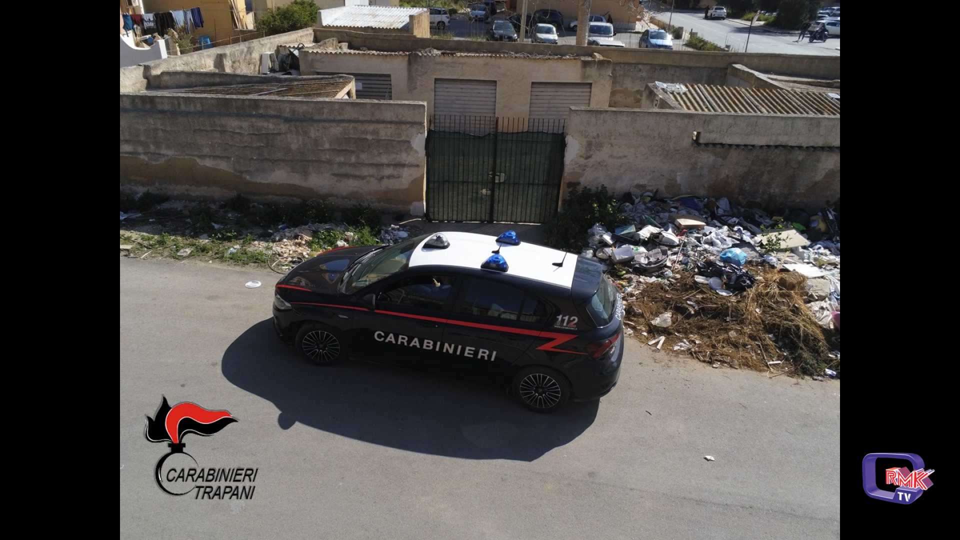 Marsala. Rubavano materiale ferroso minacciando gli operai di un'azienda, due arresti